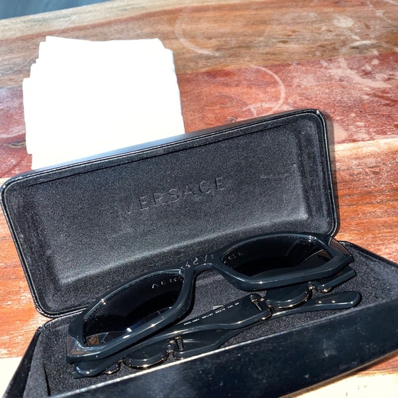 Versace Biggie Glasses - Picture 1 of 8